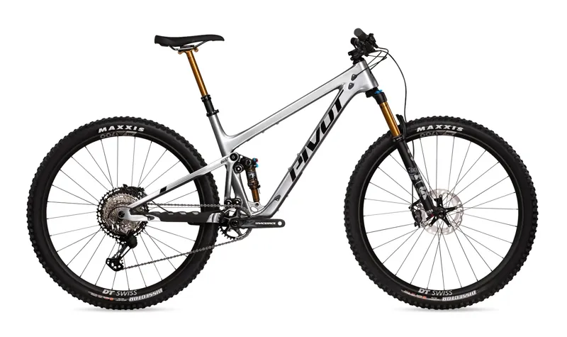 Pivot Cycles Trail 429 29 Pro XT XTR  Silver